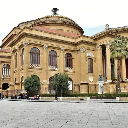 Teatro Massimo Cool Lägenhet *